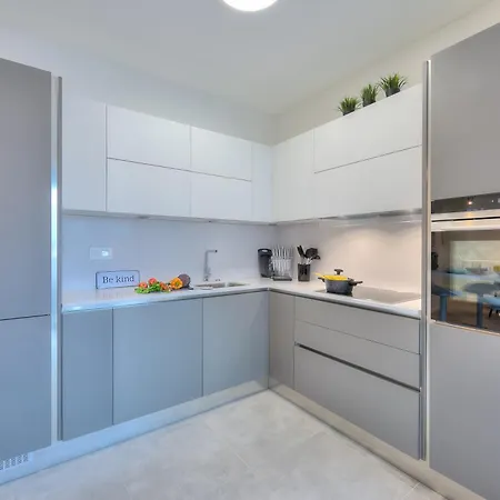 Apartman Quadrifoglio Apartment With Terrace - Happy Rentals Lugano