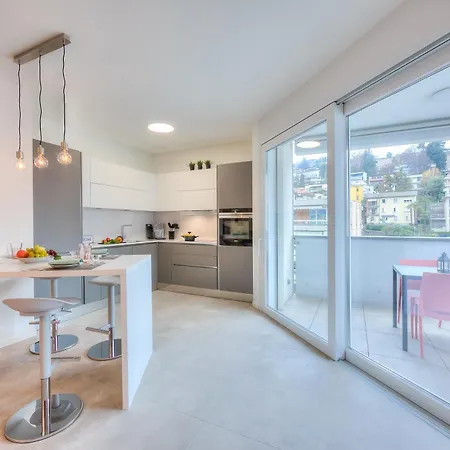 Apartman Quadrifoglio Apartment With Terrace - Happy Rentals *